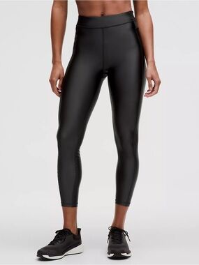 Lululemon Satin Shine High Rise Tight 25”, Size 10